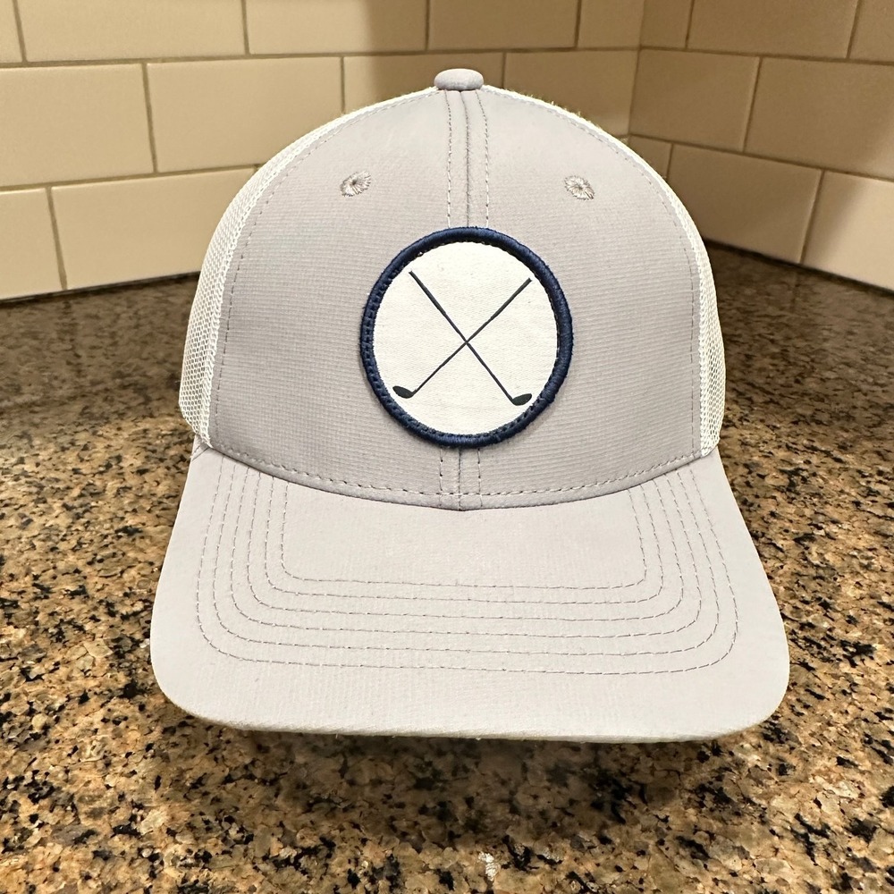 Outdoor Cap Golf Crossed Clubs Trucker Hat Gray White Snapback OSFM Mesh Cap
